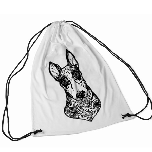 Tetovált bullterrier tornazsák